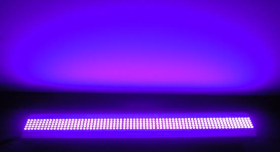 材料深一度|紫外光不是不可见吗？五颜六色的UV LED怎么来的？